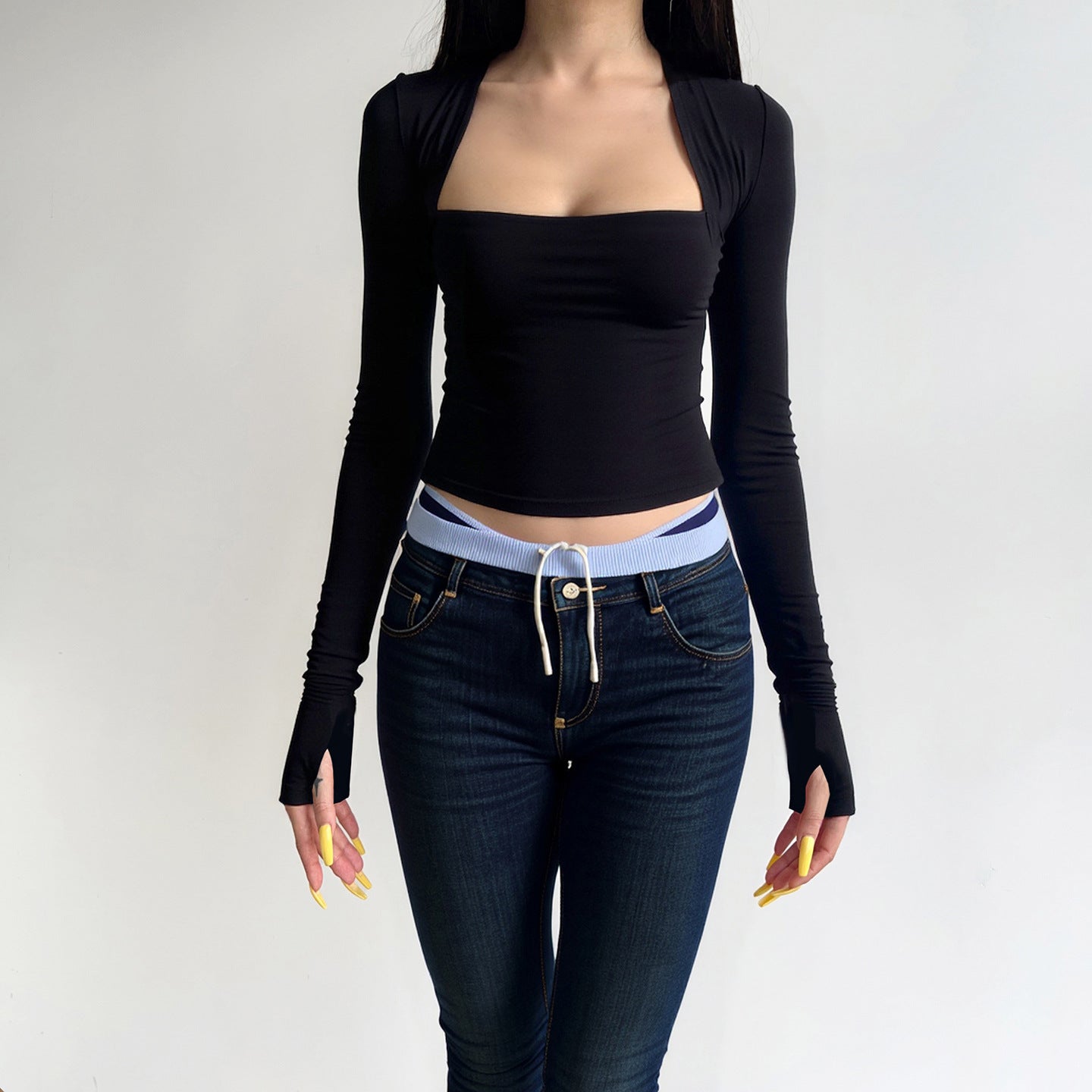 Black shoulder yoga top for women in summer